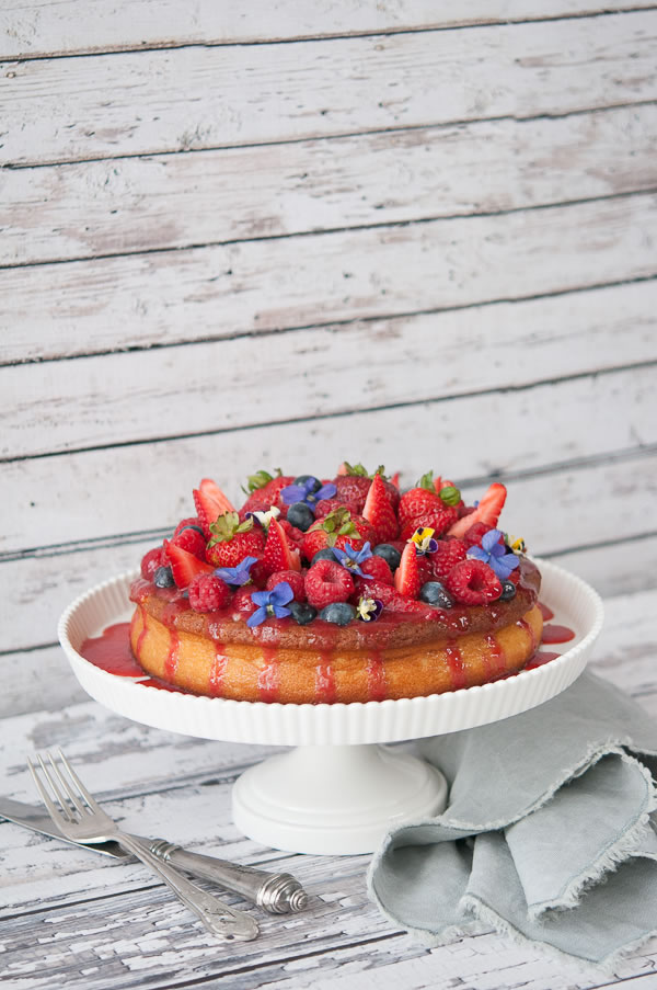 Summer Blueprint – Ginger Berry Lemon Cake