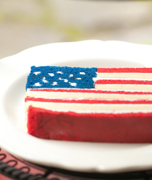 American Flag Cake - Heather's Homemade Kitchen